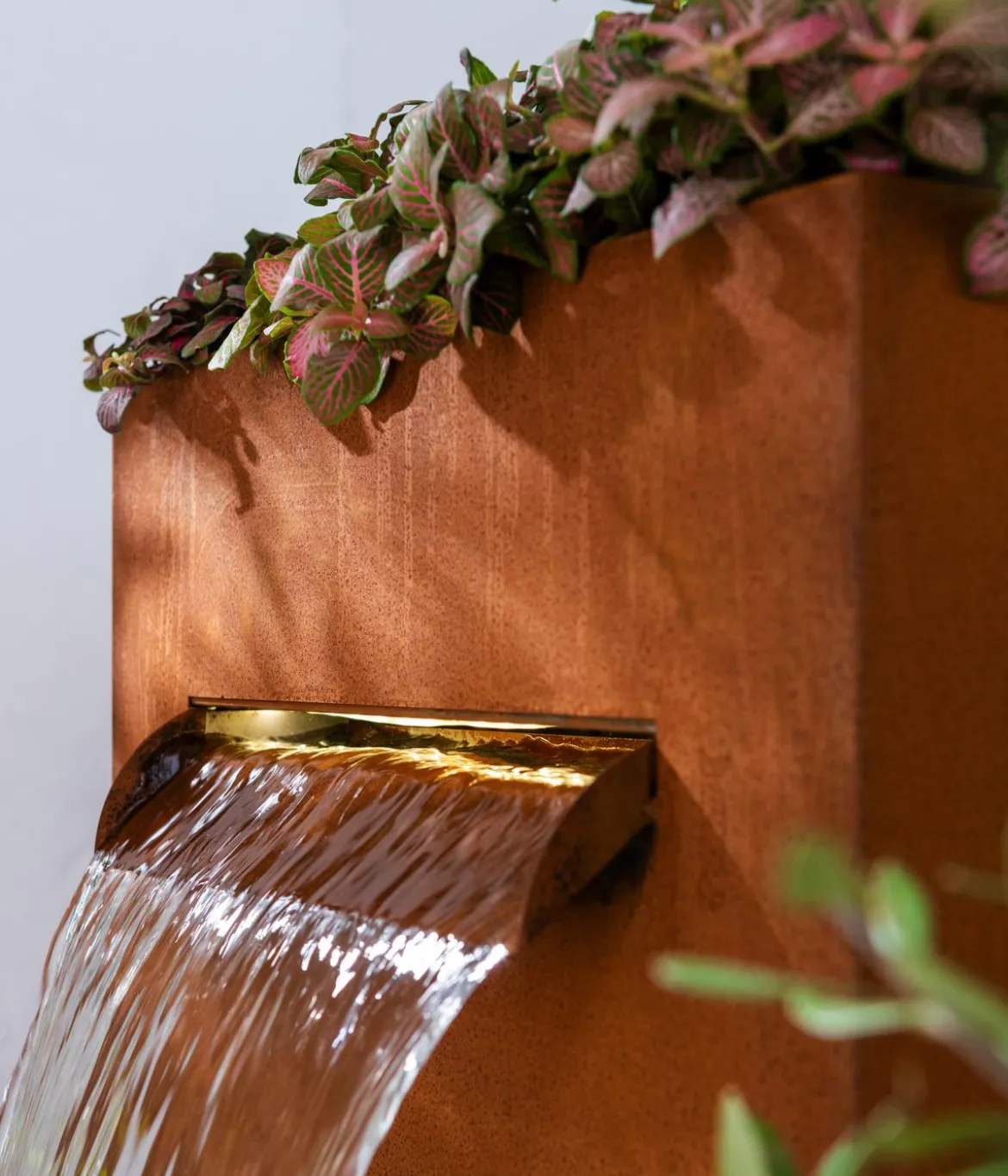 Dehner Cortenstahl-Gartenbrunnen Perth, ca. H89 cm