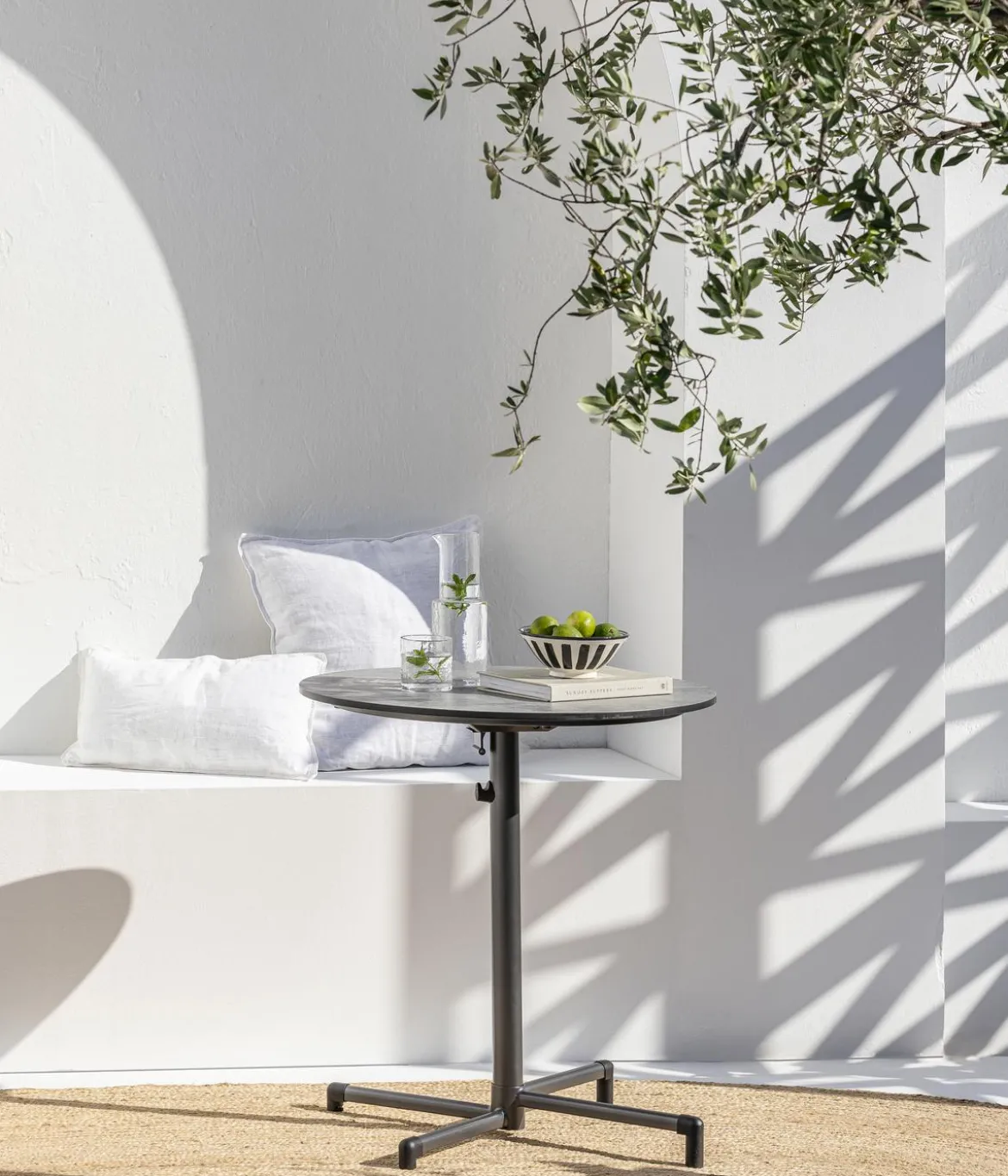 Dehner Klapptisch Capri, rund, ca. Ø70/H74 cm