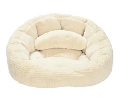 Dehner Lieblinge Kuschelbett Flocke, oval, weiß, ca. B75/H36/T70 cm