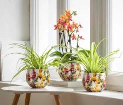 Dehner Metall-Übertopf Floral, bauchig, weiß/bunt