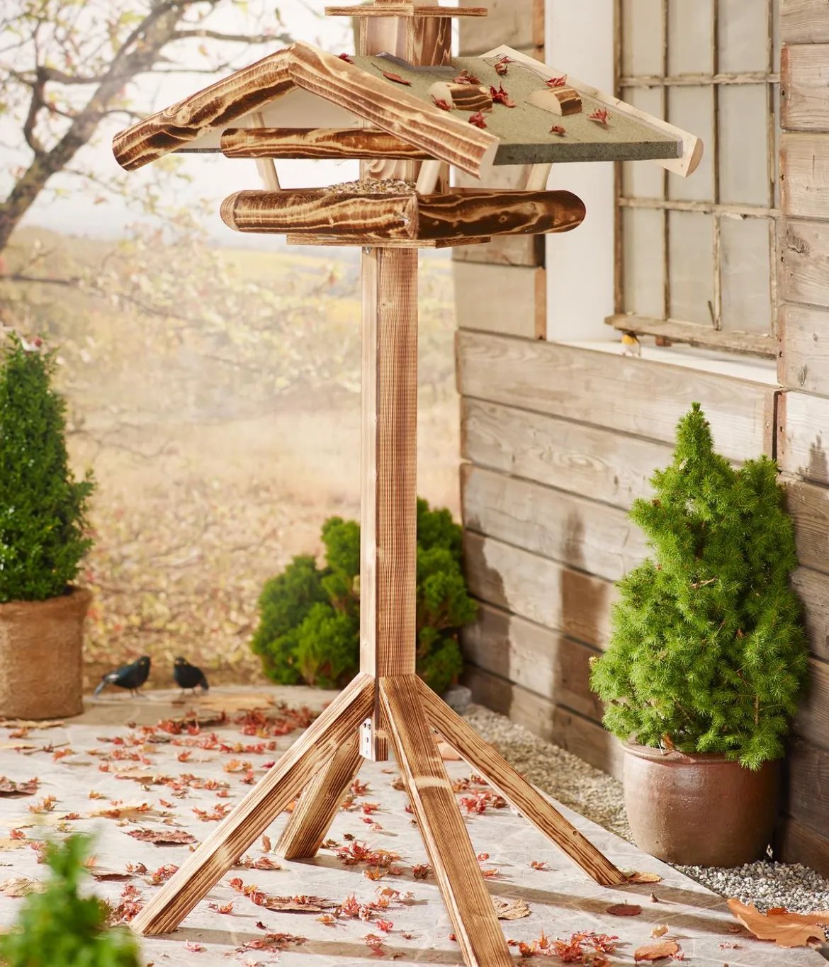 Dehner Natura Premium Futterhaus Wendelstein, geflammt, ca. B76/H32/T55 cm