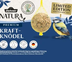 Dehner Natura Premium Wildvogelfutter Kraft-Meisenknödel im Eimer, mit Netz, 30 Stk.