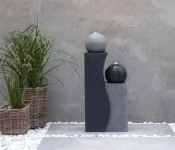Dehner Polyresin-Gartenbrunnen Ying Yang, solarfähig, ca. H94 cm