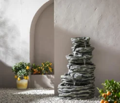 Dehner Polyresin-Gartenbrunnen Roccia, ca. H120 cm