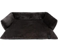 District 70 Hundesofa Nuzzle