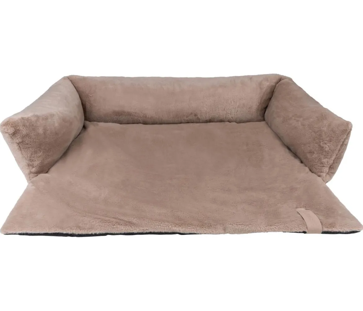 District 70 Hundesofa Nuzzle