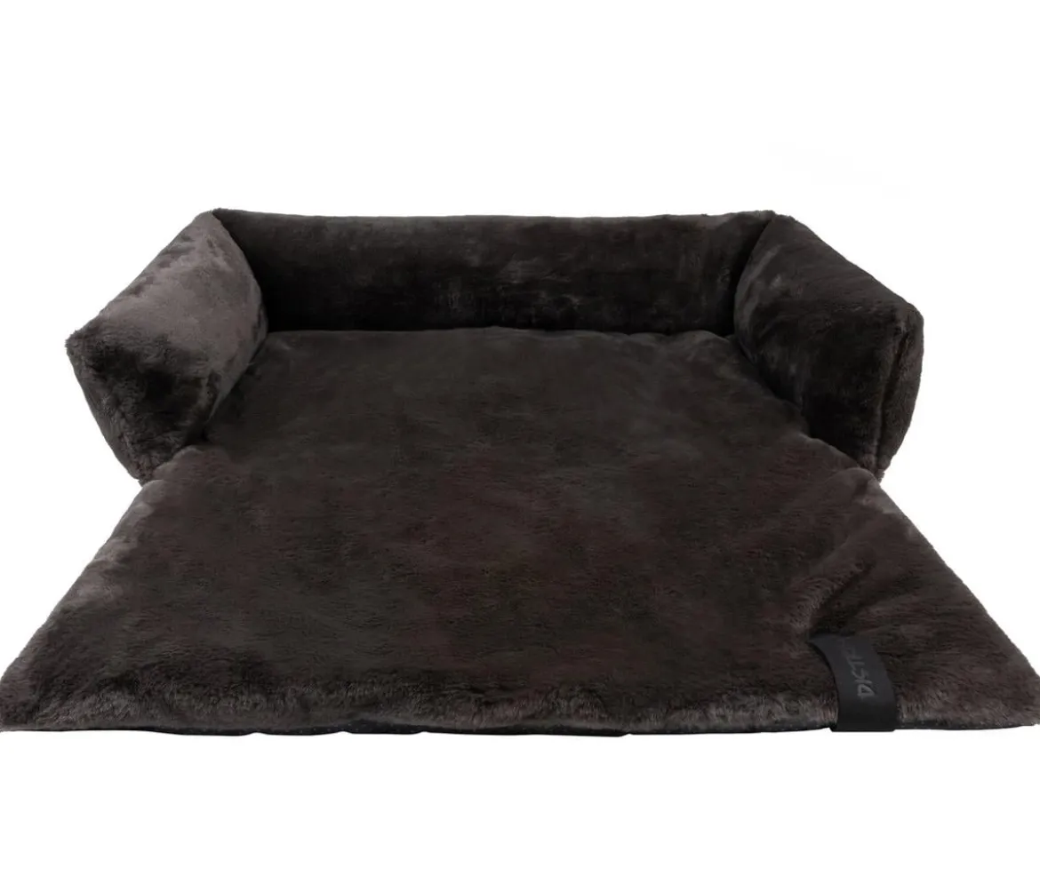 District 70 Hundesofa Nuzzle