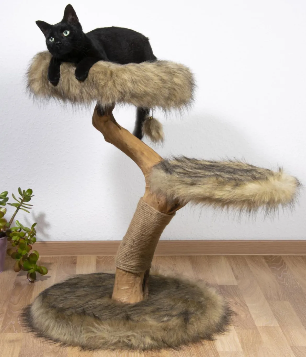 dobar® petlife Design-Kratzbaum Jimmy, braun, ca. B50/H78/T50 cm