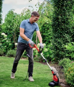 Einhell Elektro-Rasentrimmer GC-ET 4530 inkl. 3x Fadenspule