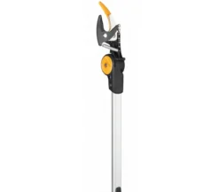 Fiskars Teleskop-Schneidgiraffe PowerGear UPX86