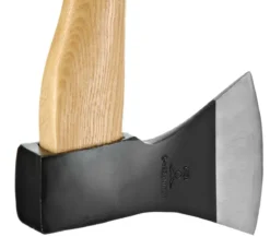 Freund Victoria Axt