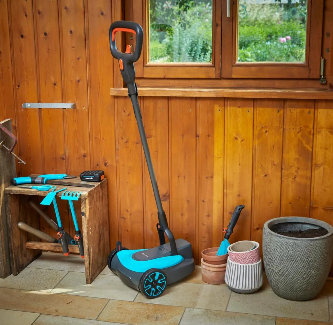 GARDENA Akku-Rasenmäher-Set HandyMower 22/18V P4A, ca. B34,5/H126/T38,5 cm