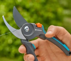 GARDENA Gartenschere PremiumCut Pro Frisches Holz
