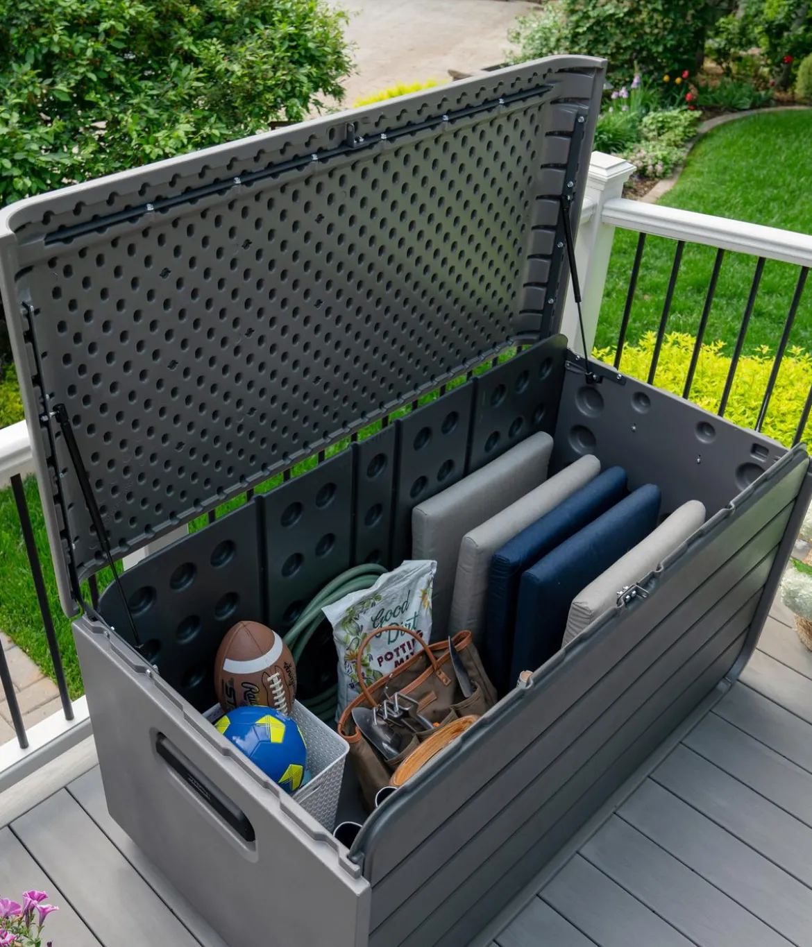 Lifetime Kunststoff Gartenbox Space XL, 625 Liter, ca. B146,7/H77,2/T72,4 cm
