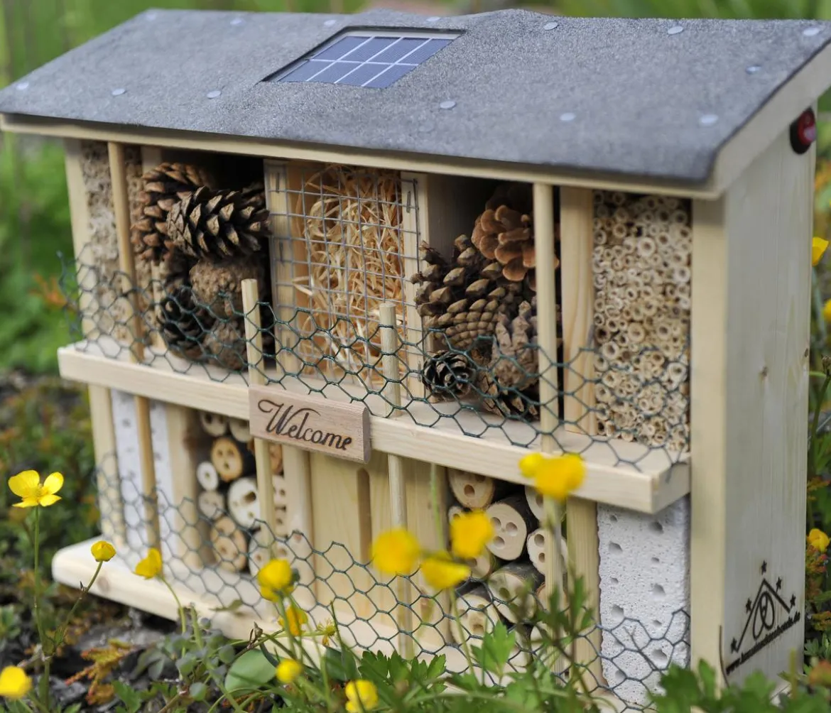 LUXUS-INSEKTENHOTELS Solar-Insektenhotel Landsonne, ca. B47/H34/T12,5 cm