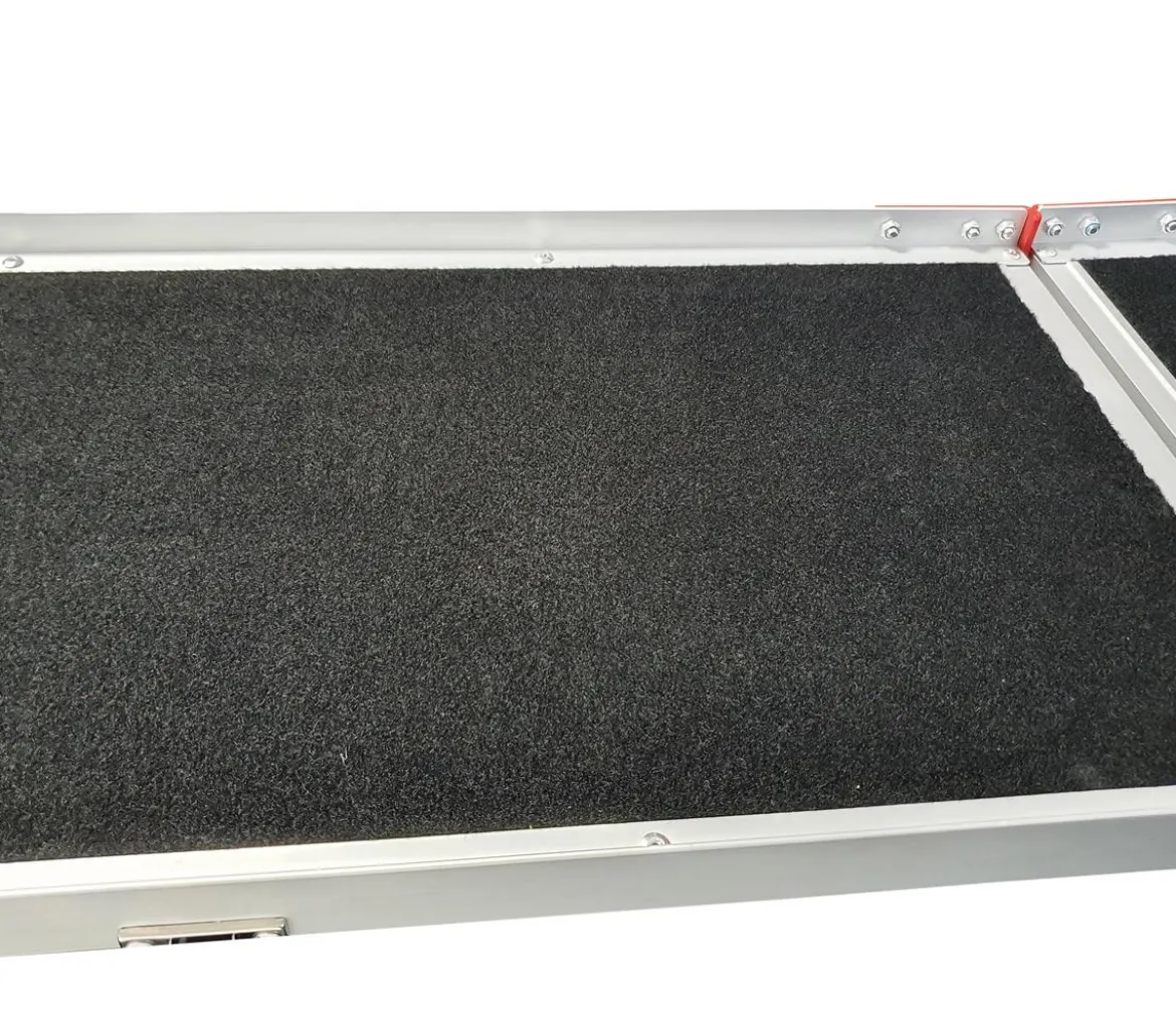 Nobby Hunderampe, ca. L152/B36 cm