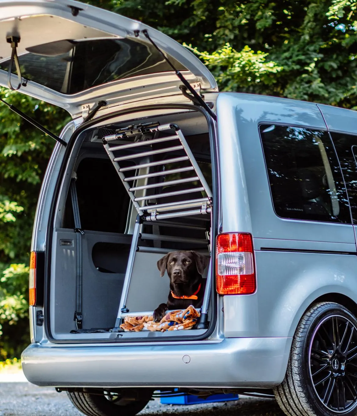 Nobby Hundetransportbox Round Corner