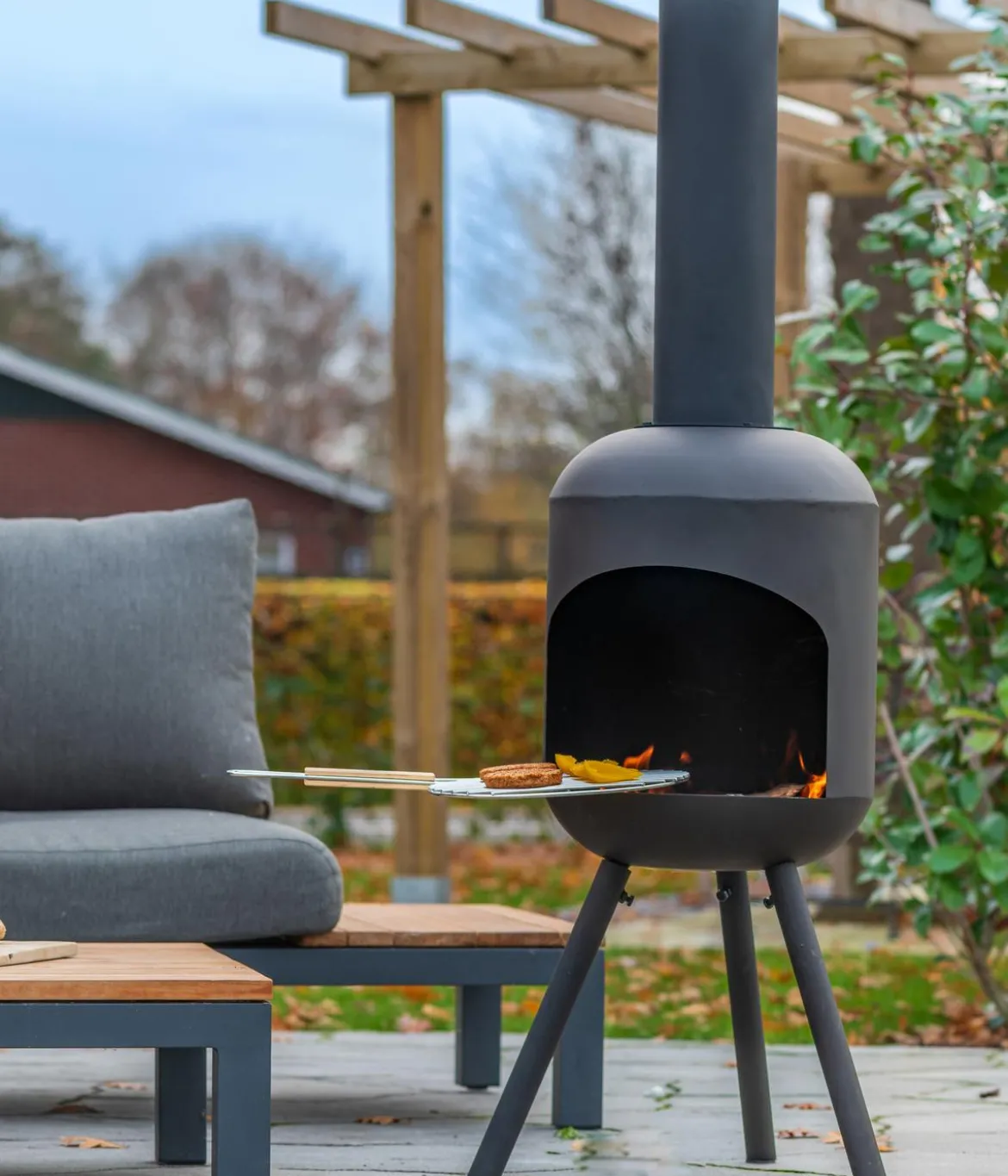 RedFire Feuerstelle Fuego Large inkl. Grillrost, ca. Ø40/H149 cm