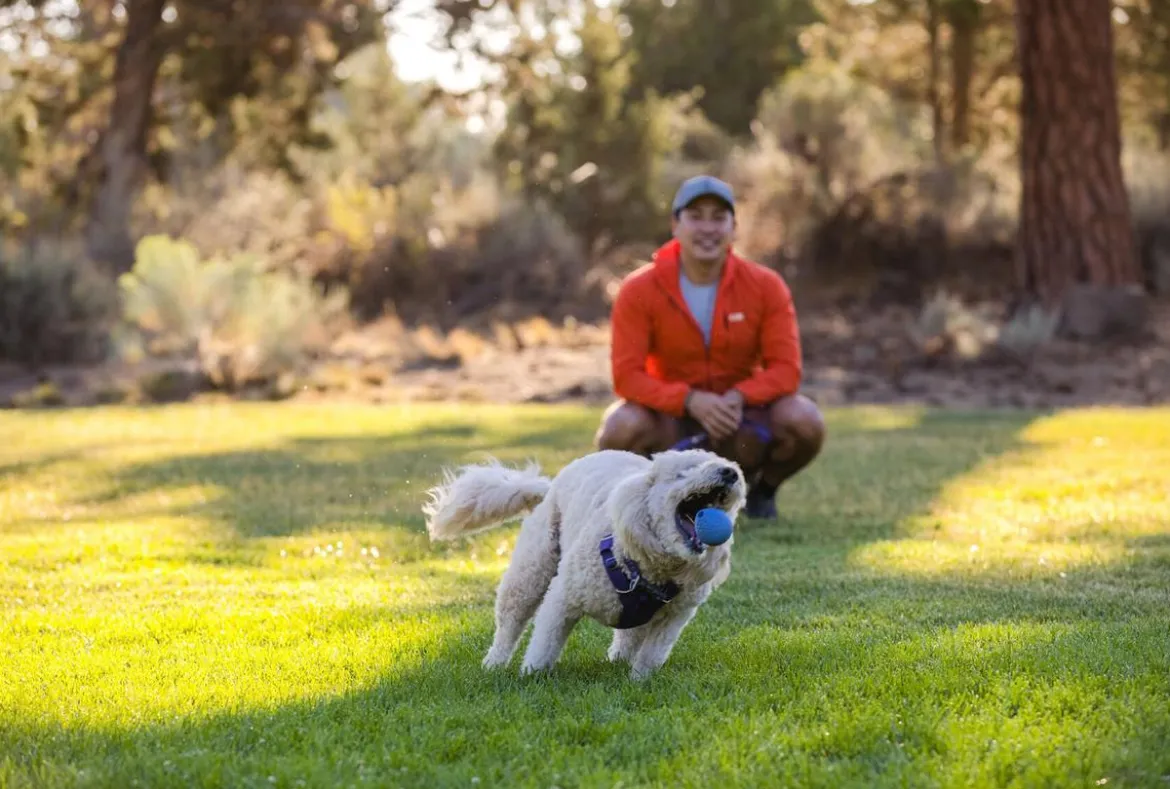 RUFFWEAR® Hundespielzeug TURNUP™, ca. Ø6/H8 cm