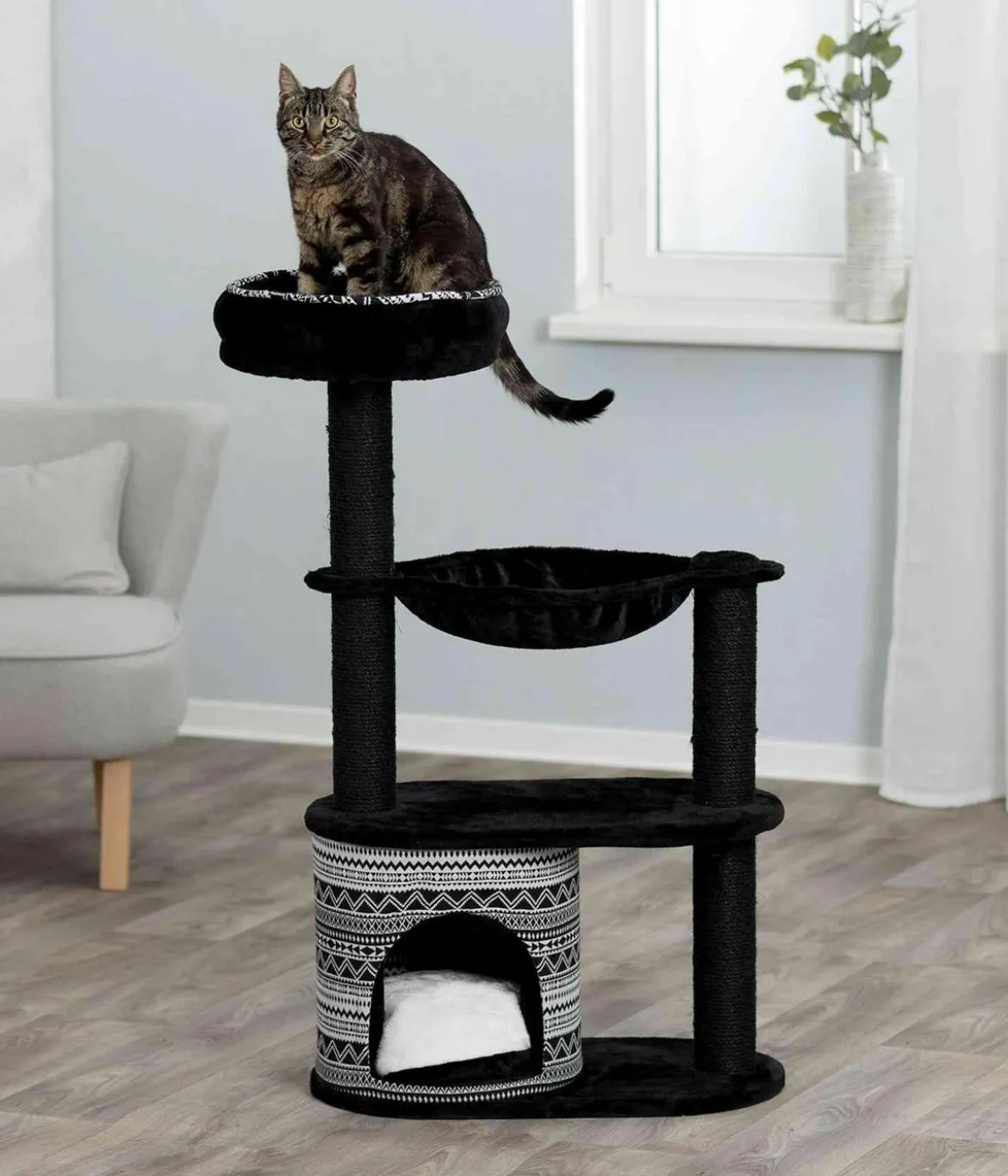 Trixie Kratzbaum Giada, schwarz/weiß, ca. B65/H112/T38 cm