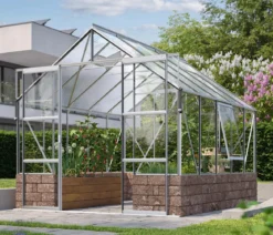 Vitavia Gewächshaus Cassiopeia 8300 ESG/NSG, inkl. Sockelmauer Herbstlaub