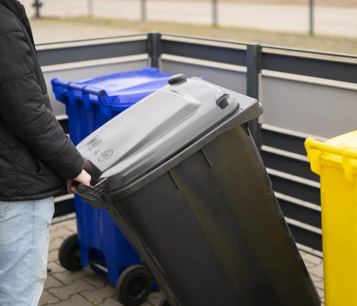 Westmann Mülltonnenverkleidung Planum 3er Box, ca. B250/H120/T90 cm